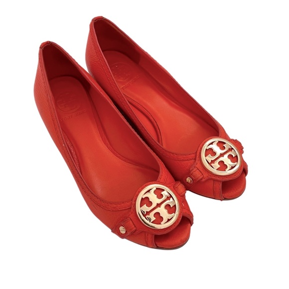 Tory Burch Genuine Leather Orange Logo Wedge pumps 7 M - Picture 1 of 10